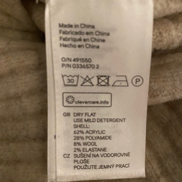 H&M Beige Off-Shoulder Sweater - Picture 2 of 3